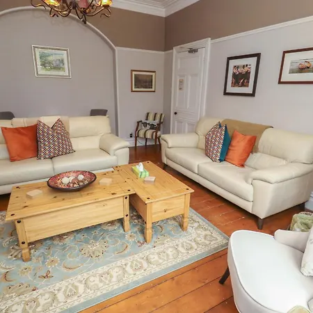 1 Park Road Windermere