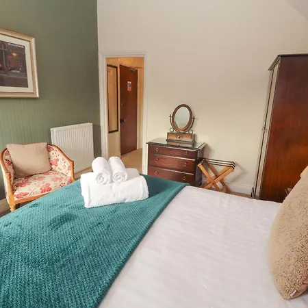1 Park Road Holiday home *