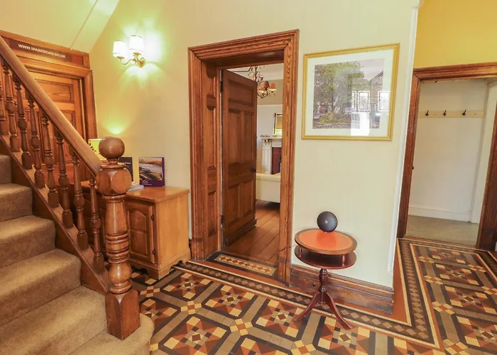 1 Park Road * Windermere