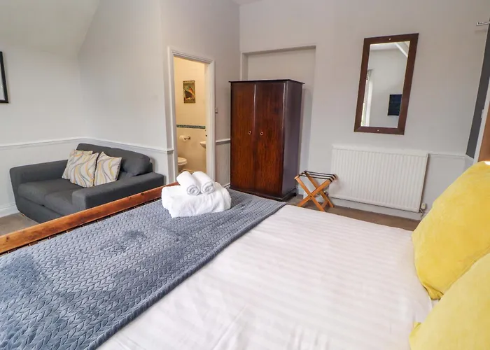 1 Park Road Holiday home